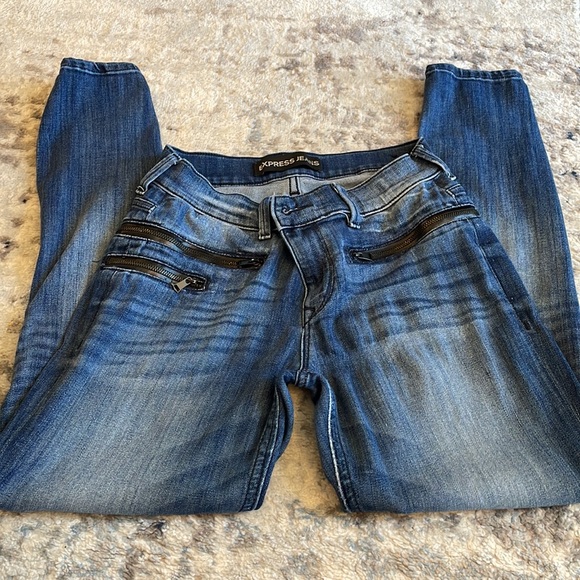 Express Mia Mid Rise Jeans - Picture 1 of 4